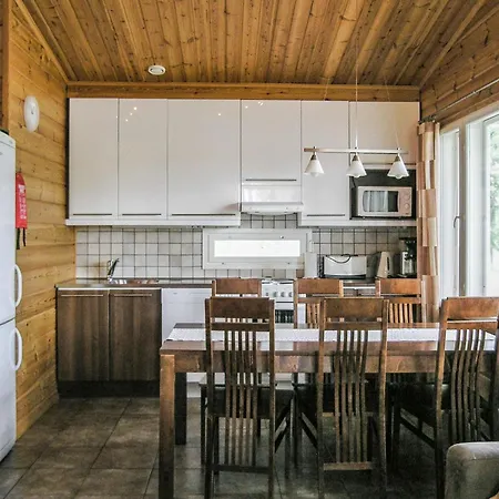 Ylaeneuvola Lanssi By Interhome