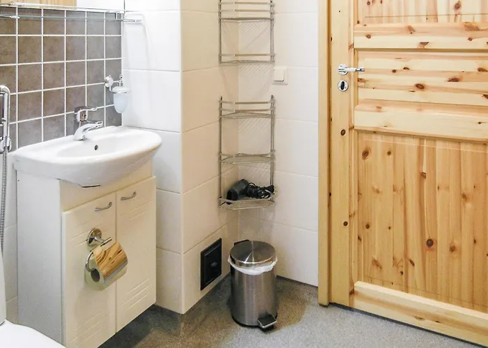 Ylaeneuvola Lanssi By Interhome * Neuvola